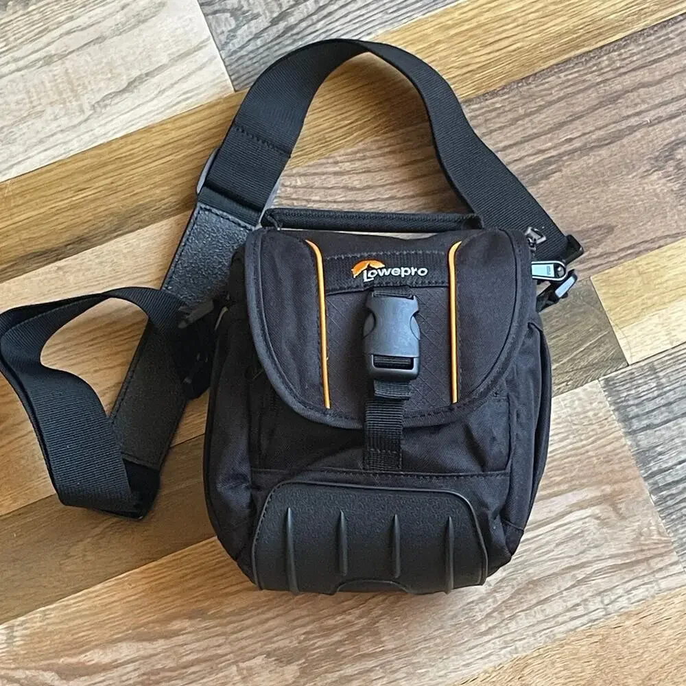 Lowepro Adventura SH 120 II Camera Bag Black Padded Shoulder Case DSLR